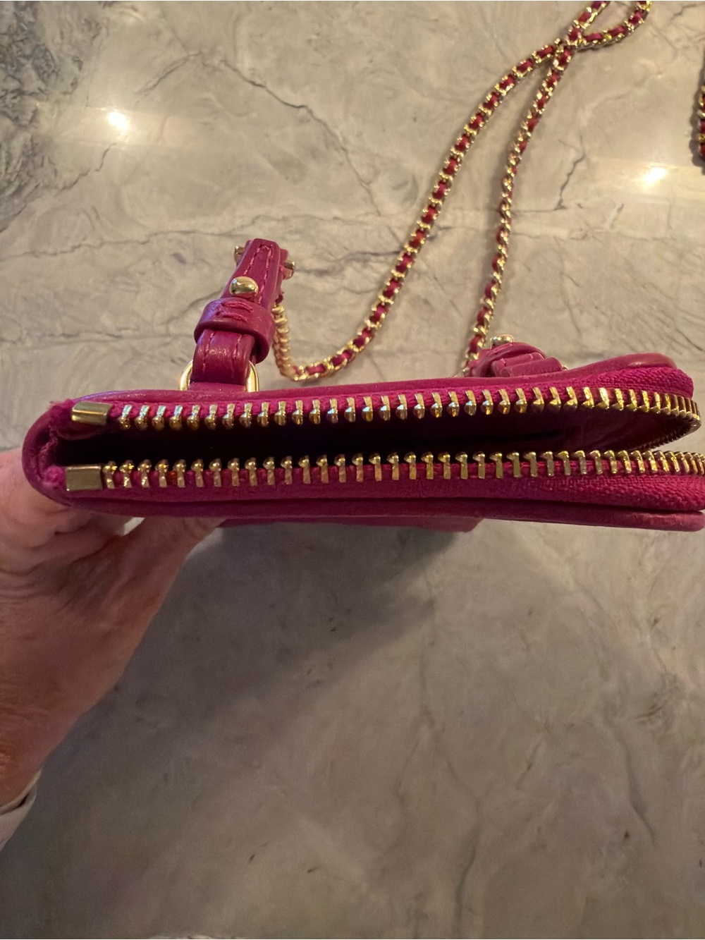 Tory Burch Fuchsia Quilted Leather Crossbody Bag with Chain - Picture 6 of 7